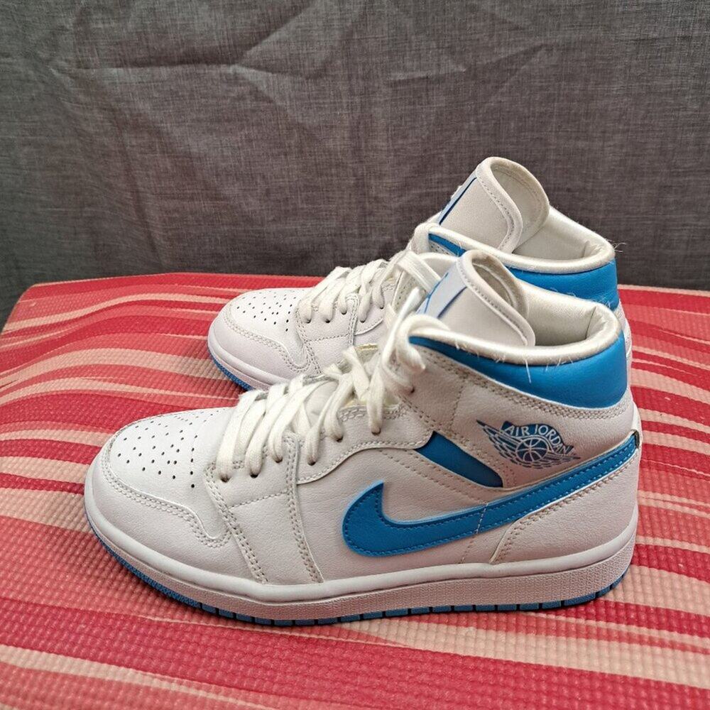 %Nike Air Jordan 1 MID UNC Powder Women Size 6.5 / AJ9